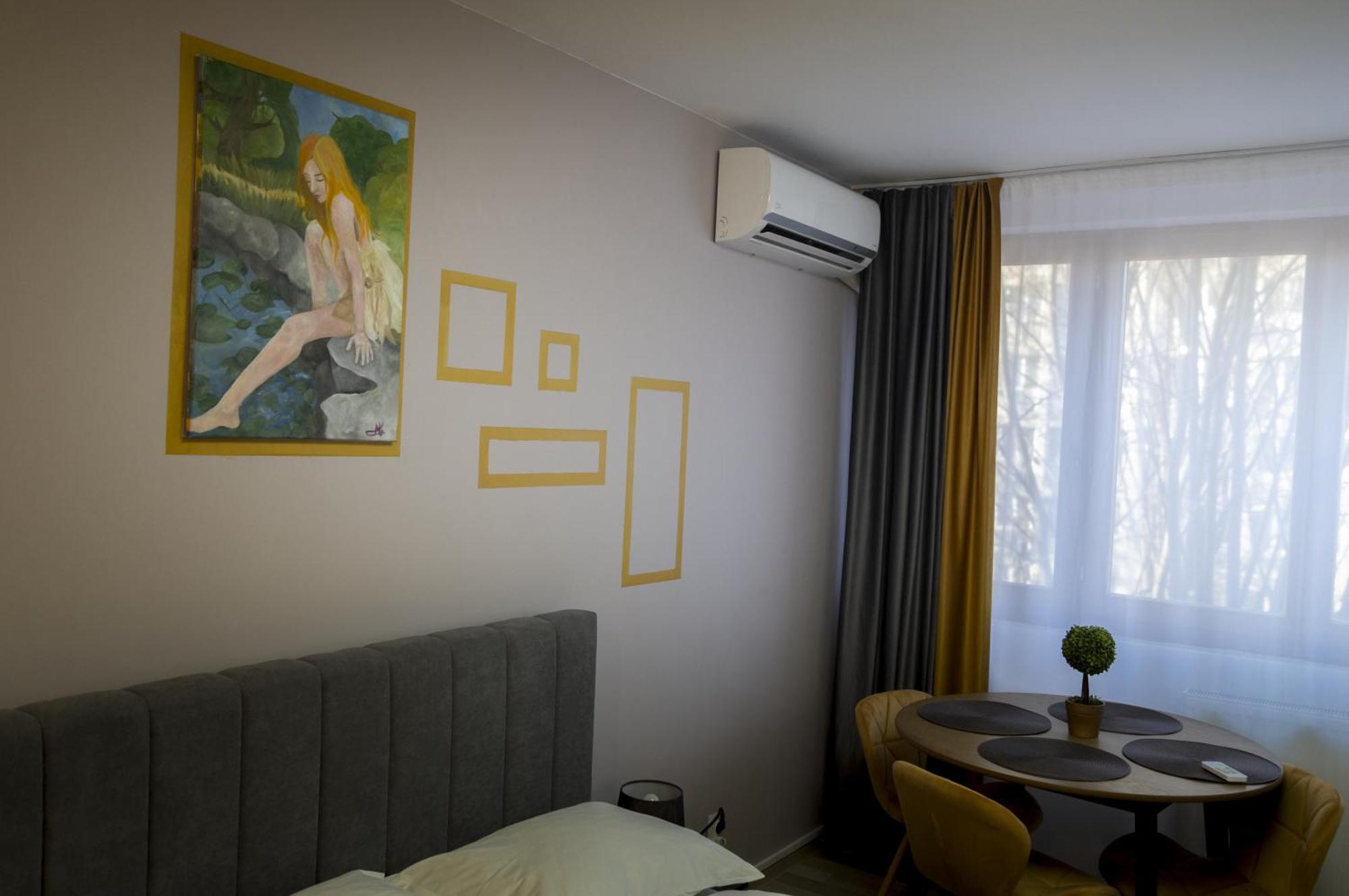 Casa Rusu -Victoria-Self Check In-24H Apartment Resita Bagian luar foto